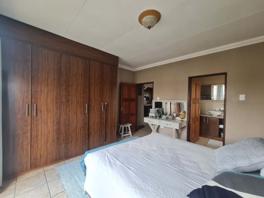 2 Bedroom Property for Sale in Melodie North West